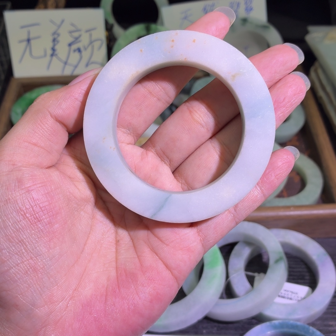 定制翡翠未镶嵌缅甸翡翠A货手镯毛胚定制