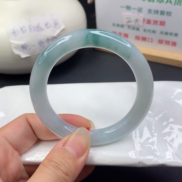 未镶嵌手镯（圆镯）翡翠5354
