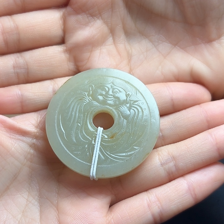 和田玉未镶嵌颈饰莫*苼