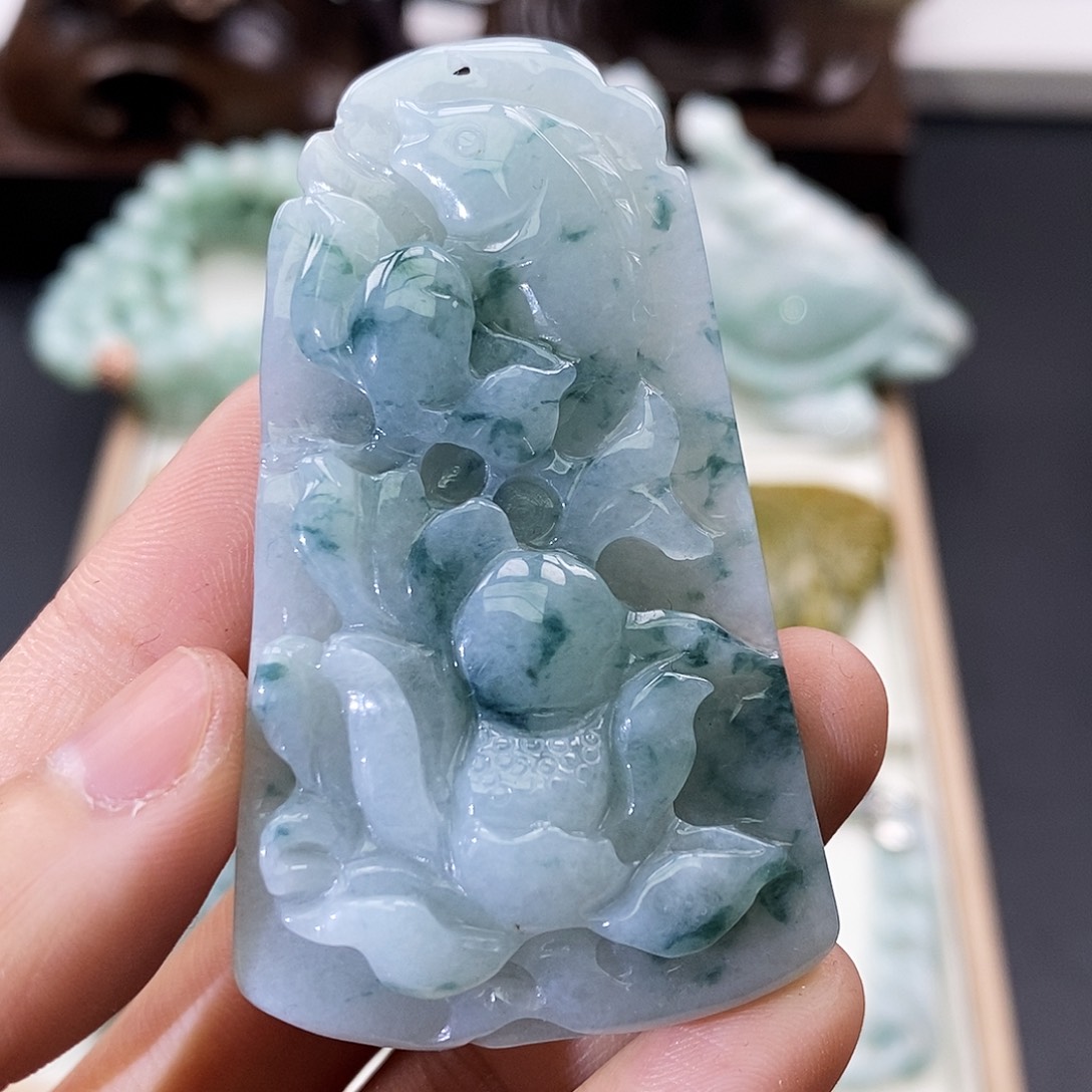 翡翠未镶嵌颈饰缅甸翡翠a货