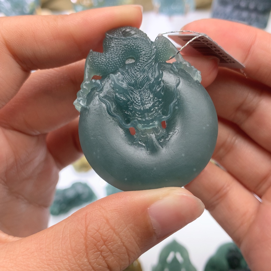 冰***…定制翡翠未镶嵌毛货不退不换