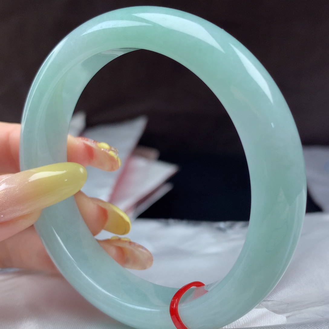 翡翠手镯未镶嵌5**娟78025，