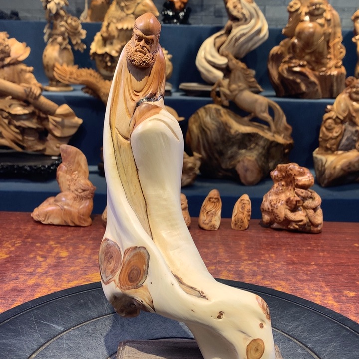 柏木（崖柏）根雕摆件