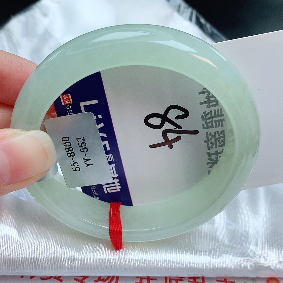 翡翠手镯未镶嵌缅甸天然A货翡翠手镯