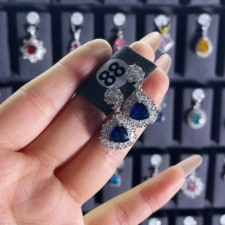 银S925镶嵌蓝宝石耳饰88