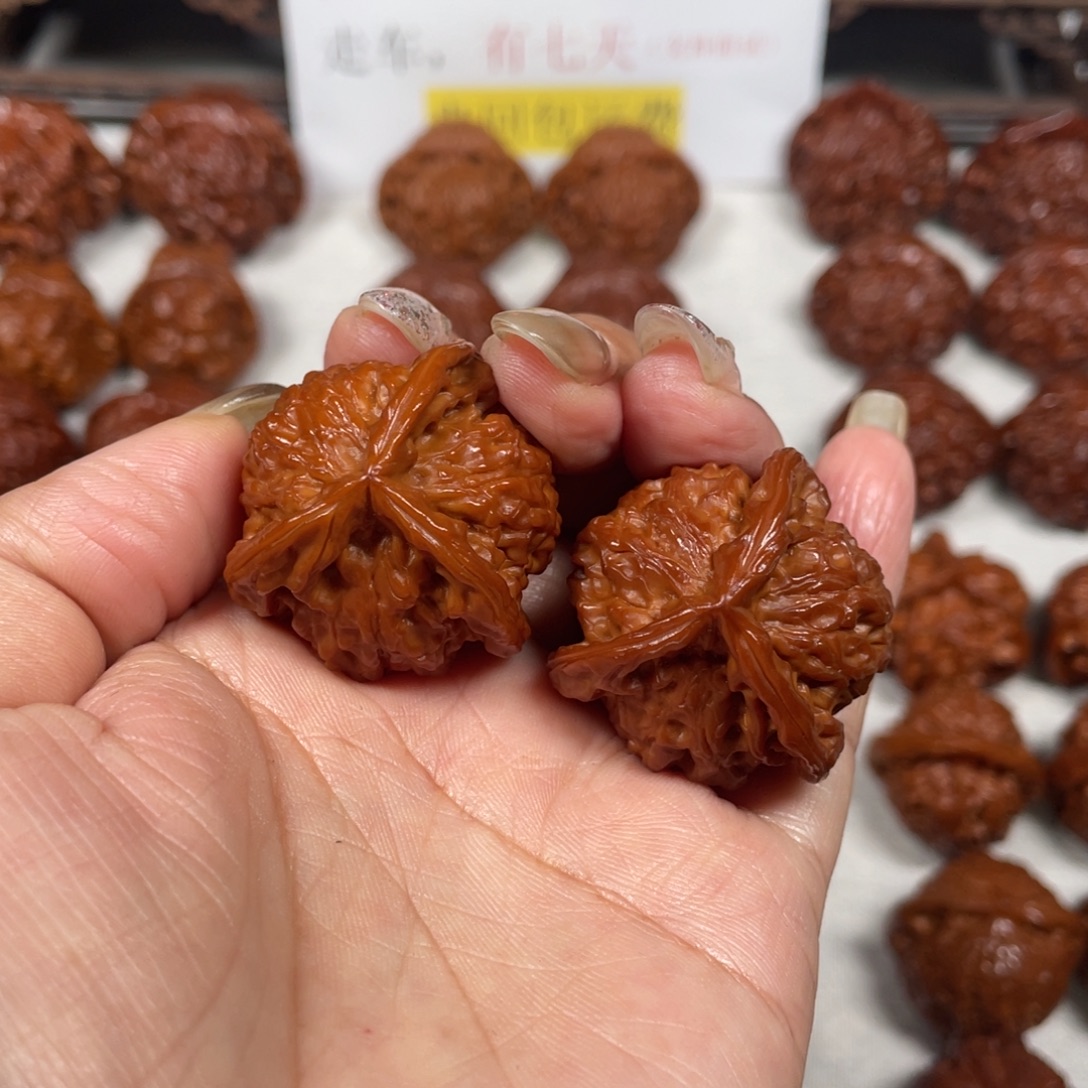 E***机吊坠猴头核桃三棱6LXP#00#