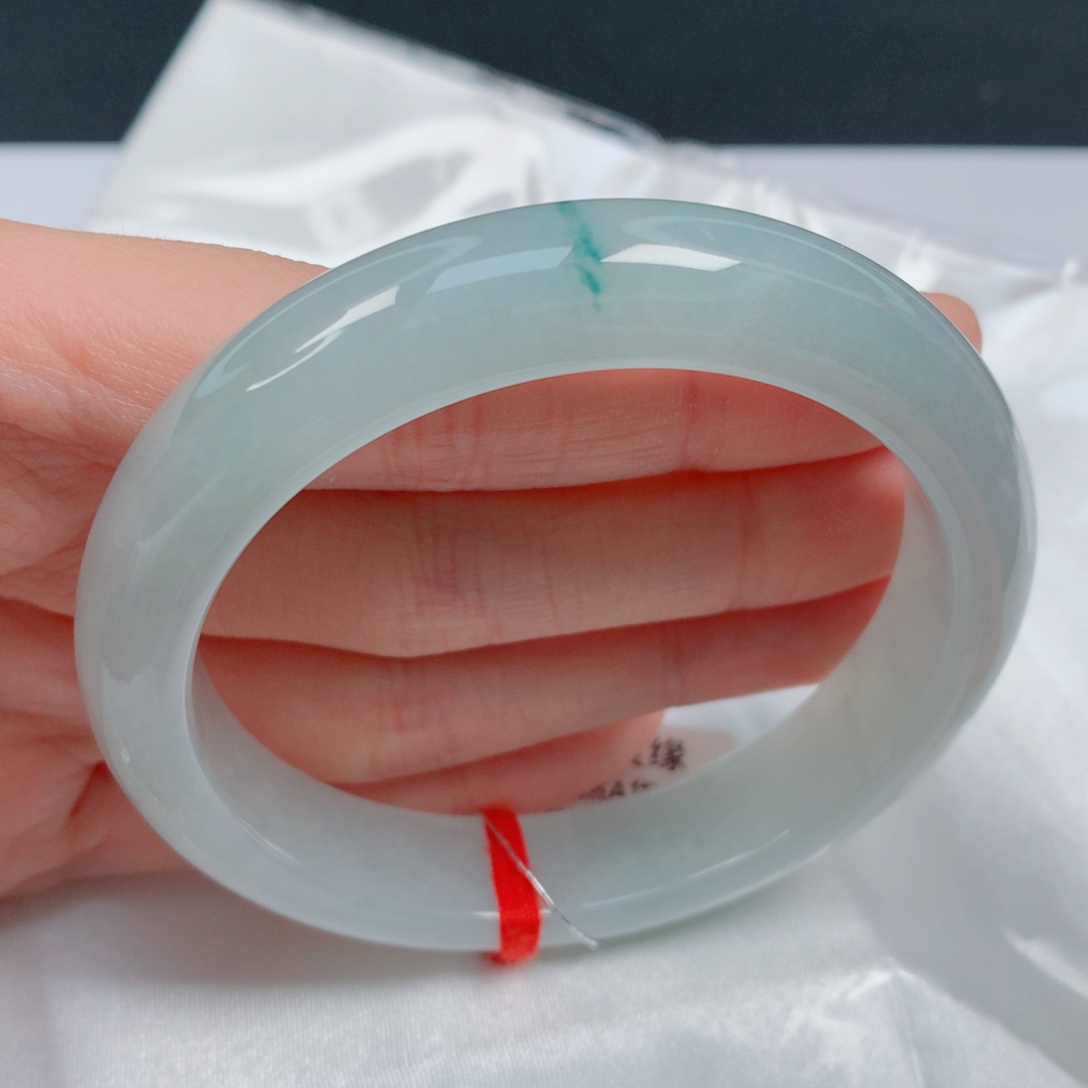 翡翠手镯未镶嵌57.1正圈