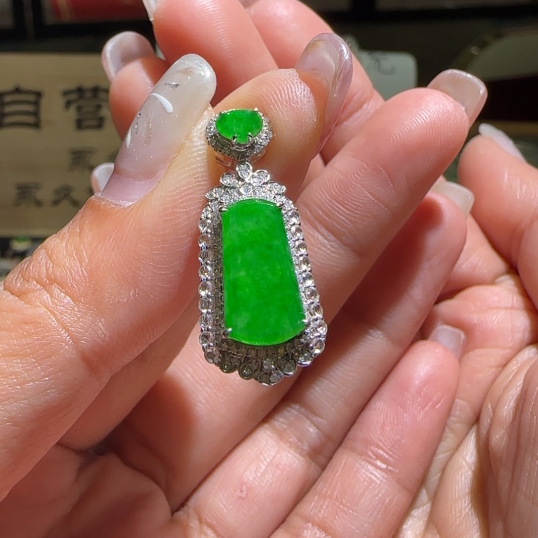 【闪购商品】翡翠颈饰18K金镶嵌缅甸