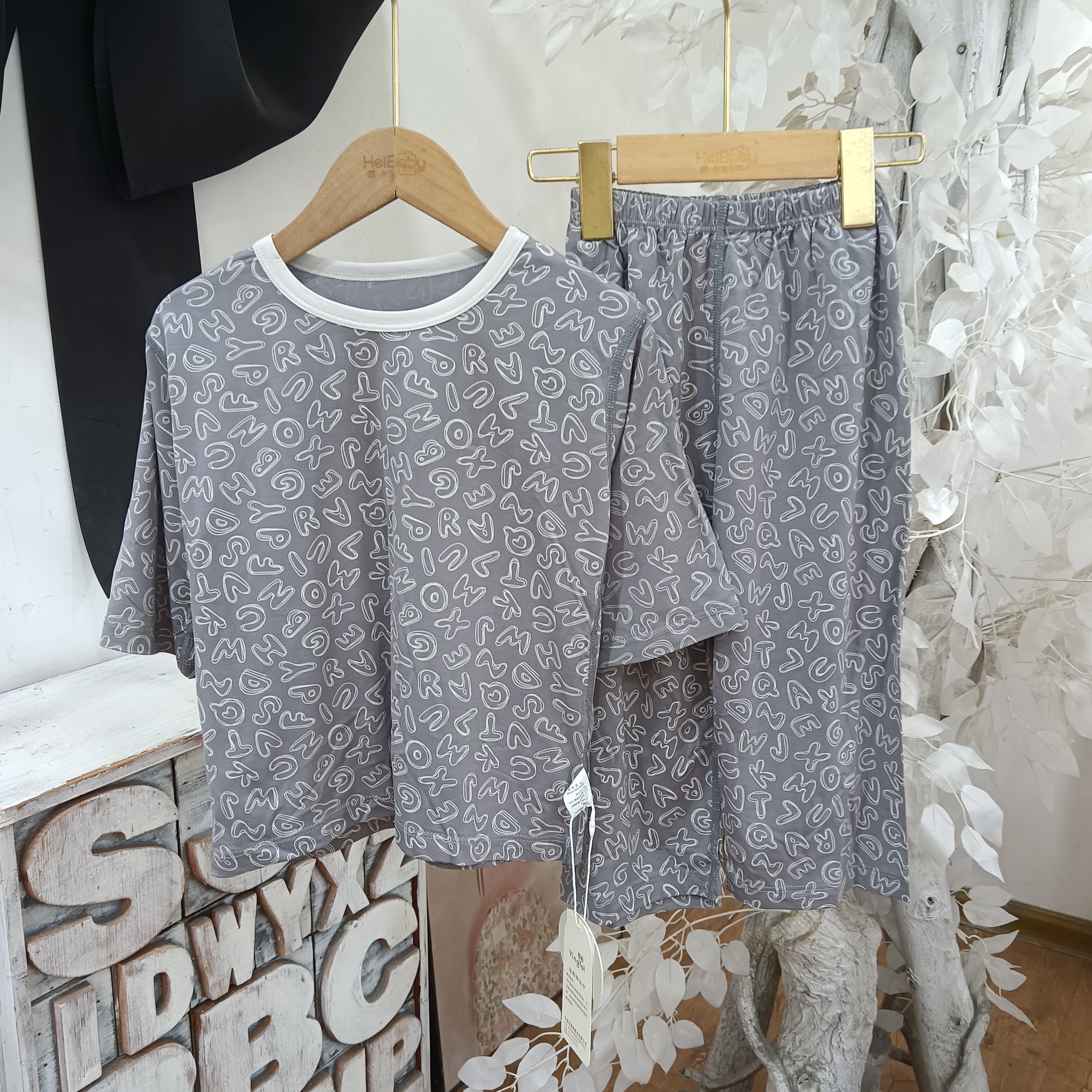 E222灰色七分袖家居服