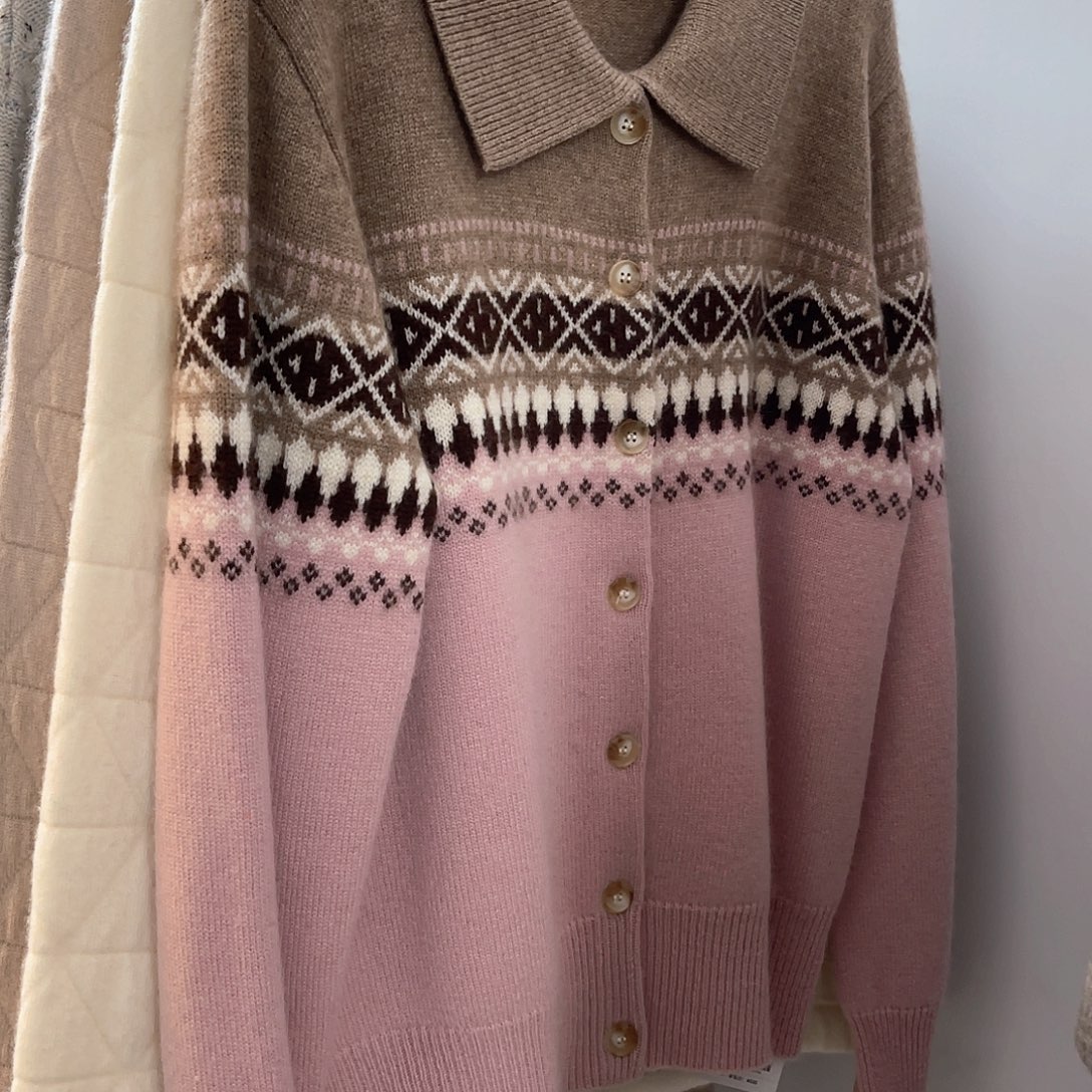 粉色 Polo领 菲尔岛