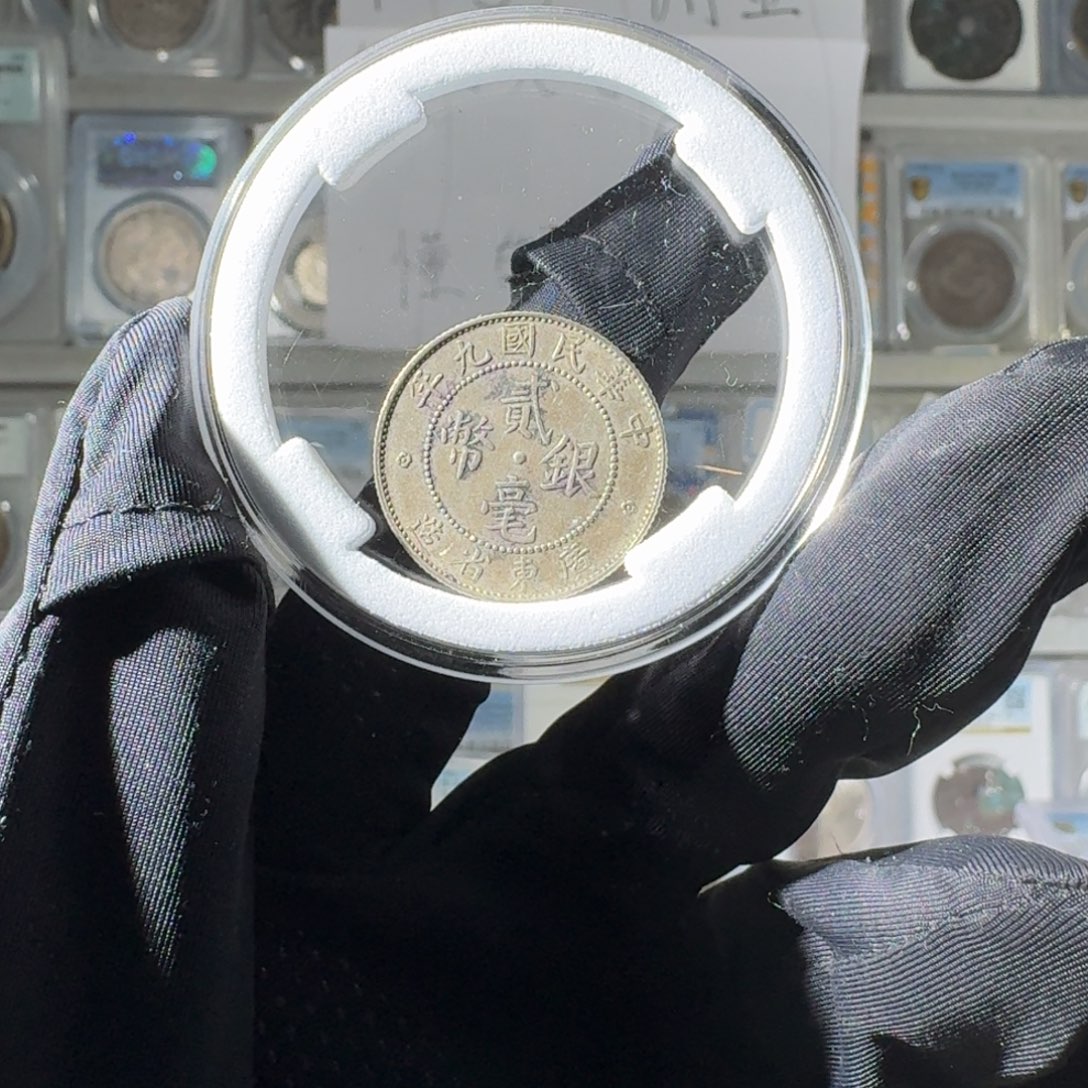 灿***活大叶紫檀（黑酸枝木类）广东二豪一个 小师妹MM121