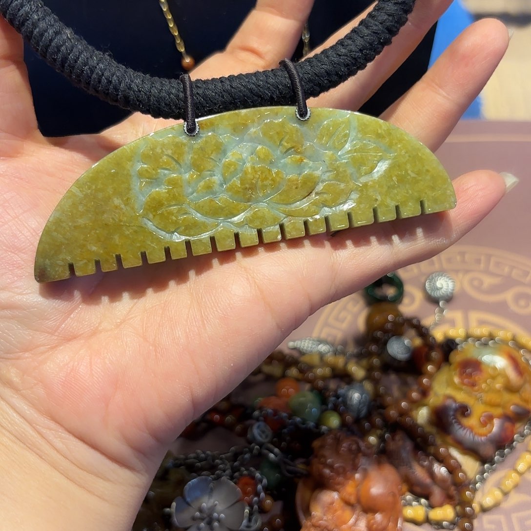 翡翠未镶嵌颈饰原创