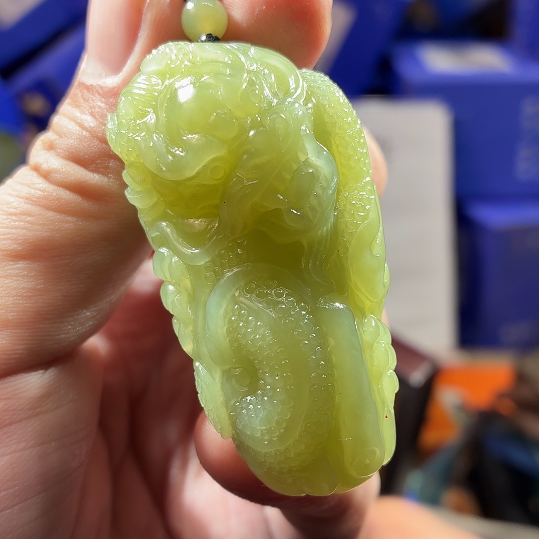 和田玉（糖玉）未镶嵌颈饰