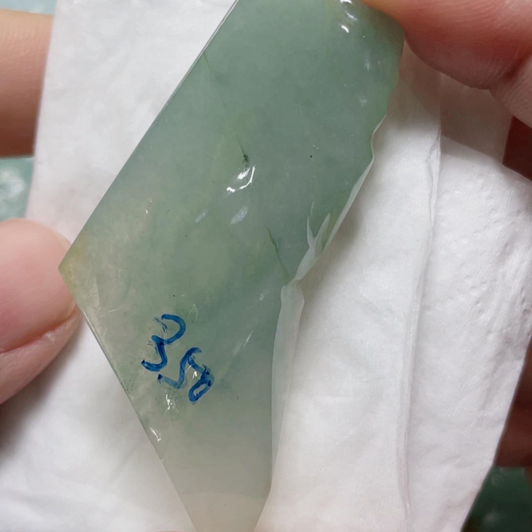 定制翡翠未镶嵌包工