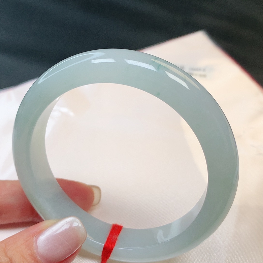 翡翠手镯未镶嵌翡翠手镯121号