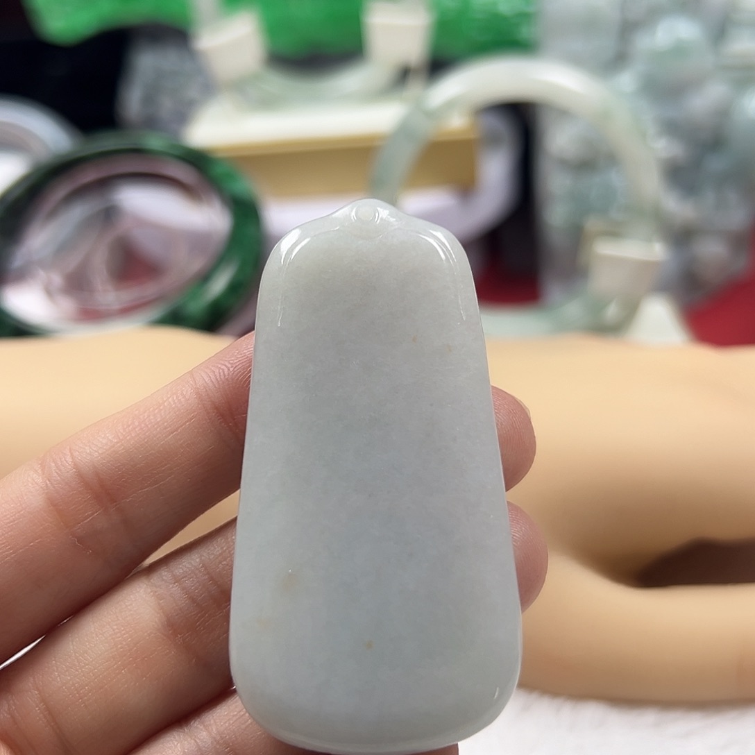 颈饰未镶嵌翡翠缅甸天然翡翠无事牌