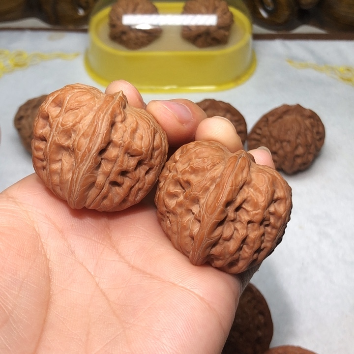 文玩核桃38平谷元宝