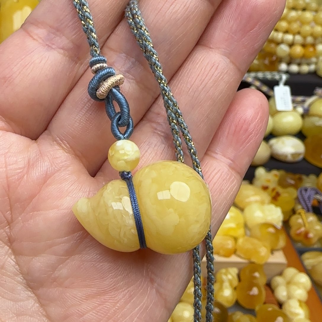 蜜蜡套链未镶嵌天然俄料蜜蜡葫芦吊坠