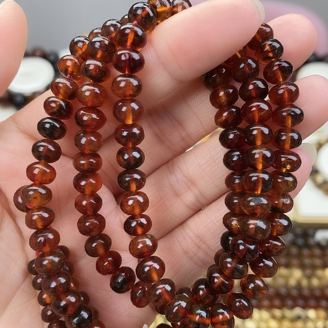 琥珀未镶嵌裸石琥珀7