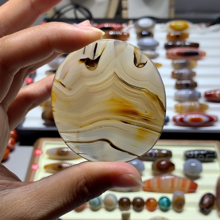 玛瑙/玉髓未镶嵌颈饰