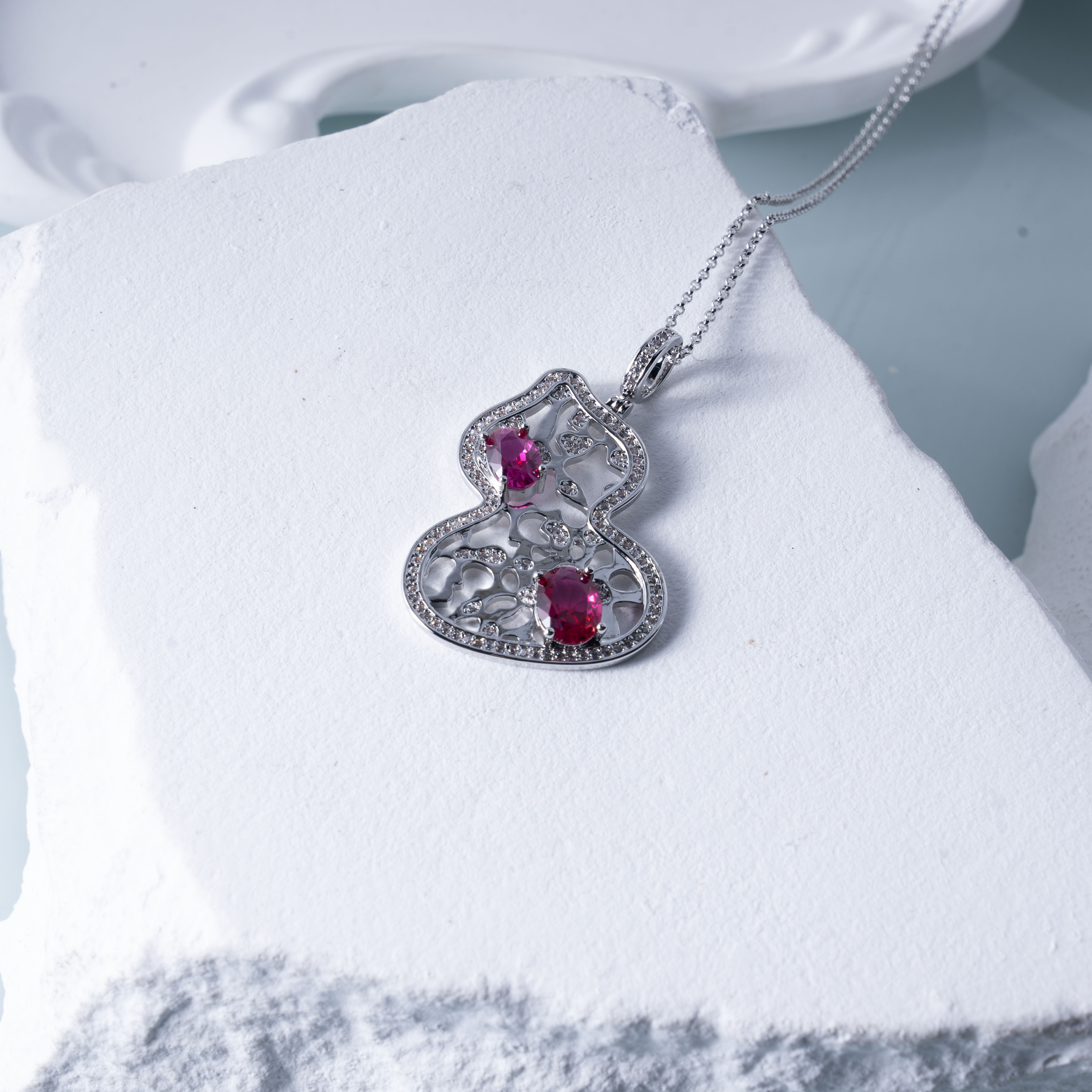 铜合金合成锆石吊坠 戴伊森    A08    中国风葫芦吉祥吊坠