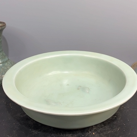 摆件龙泉窑双鱼洗造型美观