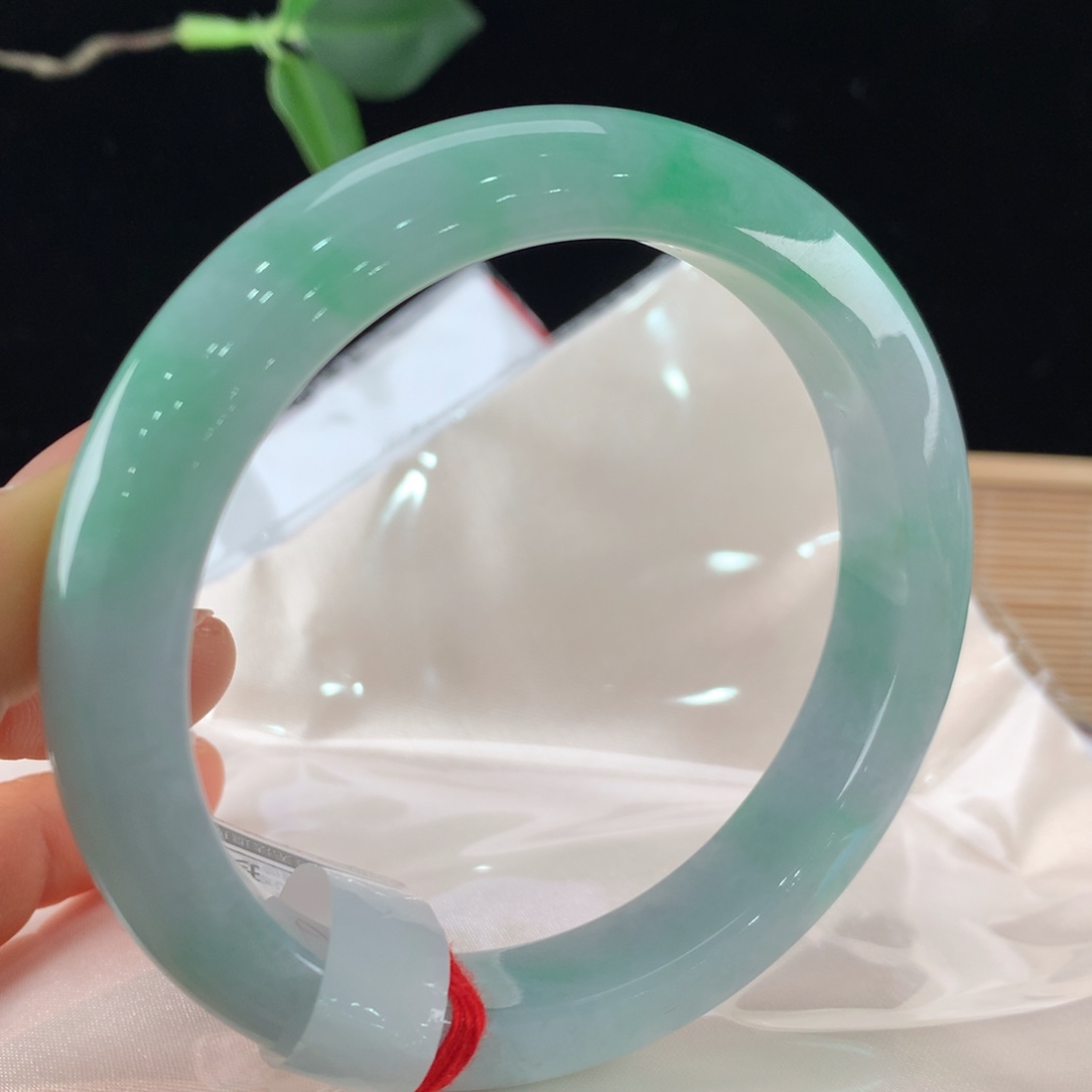 翡翠手镯未镶嵌111/2029