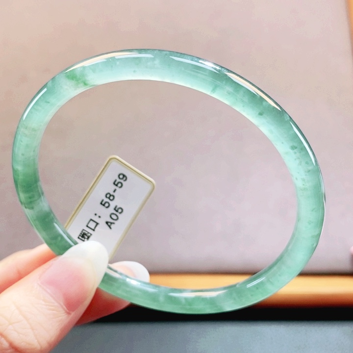 翡翠未镶嵌手镯翡翠手镯54