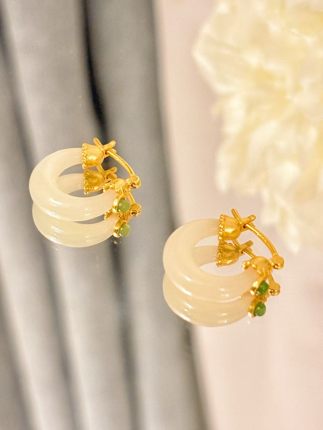 【蜜环】纯天然和田玉蜂蜜水耳环（多样性发其一）