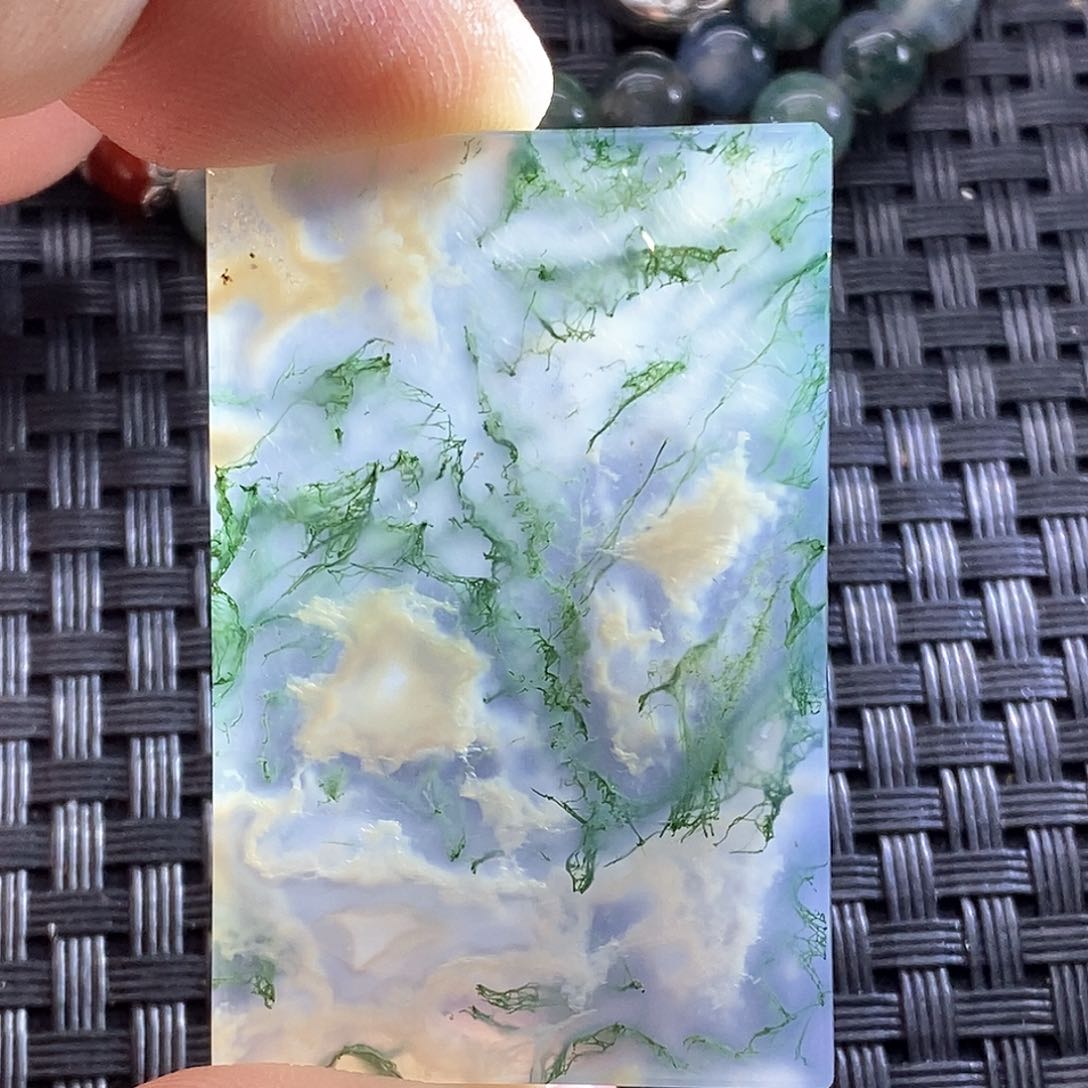 未镶嵌颈饰玛瑙/玉髓爆***酱