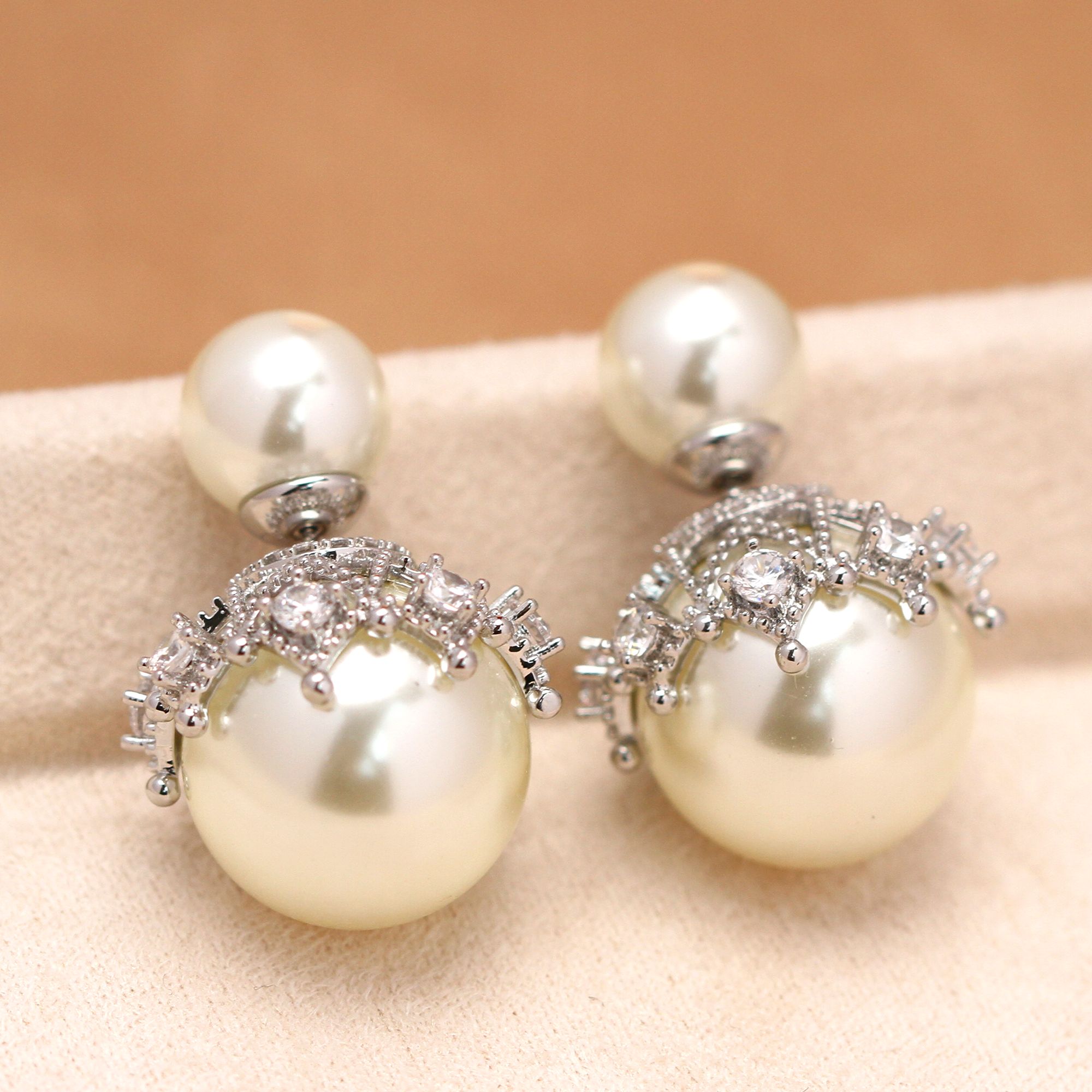 铜合金合成锆石耳饰 法式皇冠轻奢时尚优雅高级耳环CS