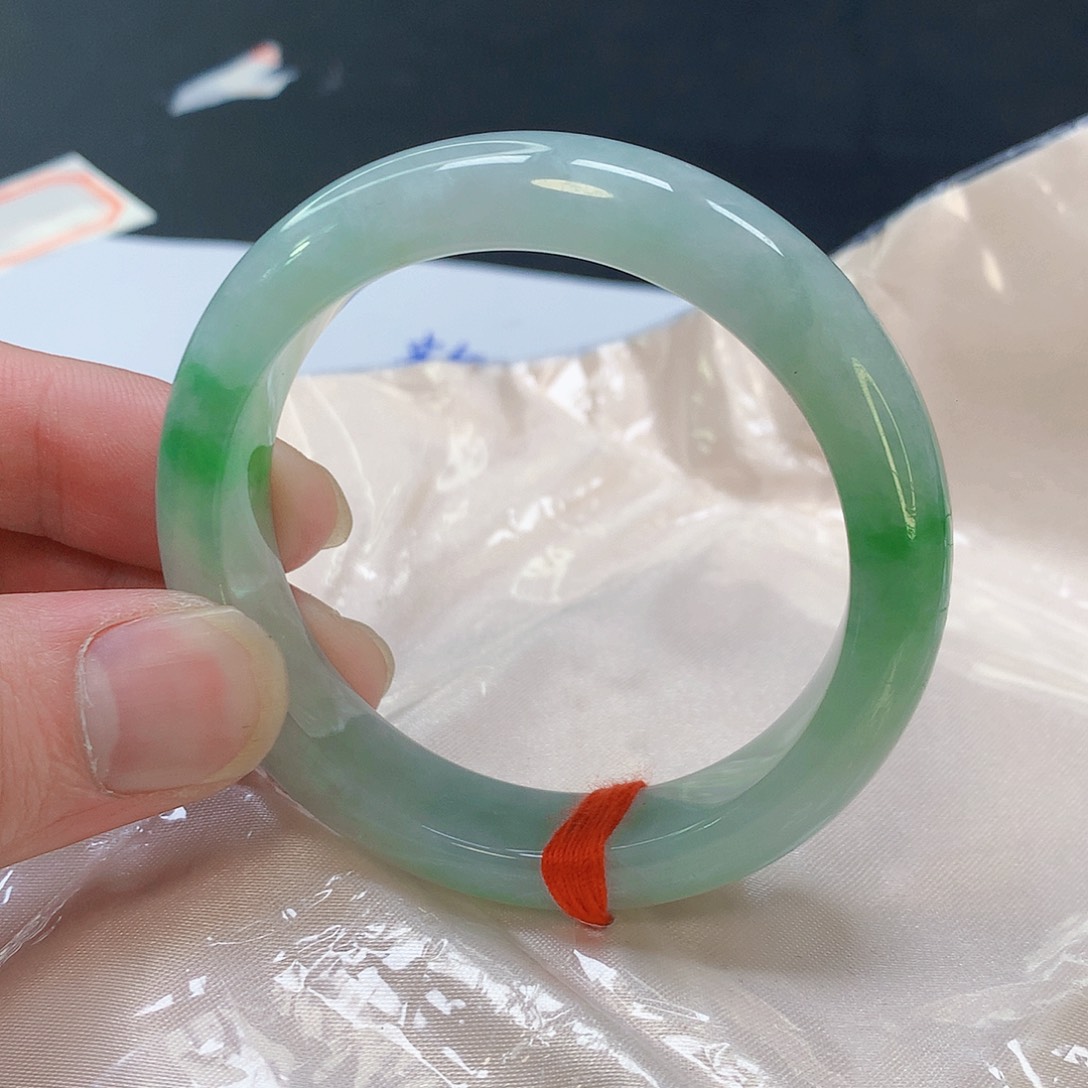 翡翠手镯未镶嵌61缅甸天然翡翠A货