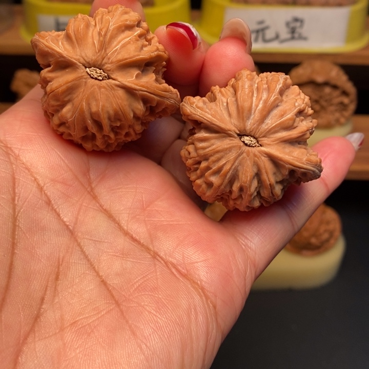 文玩核桃吊坠40全品山地磨