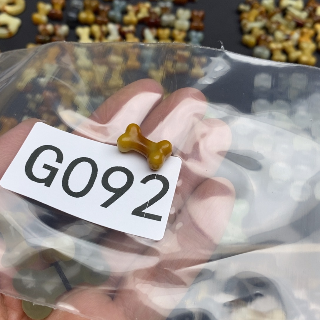 岫玉天然岫玉，默认微瑕不退不换绑好发货未镶嵌