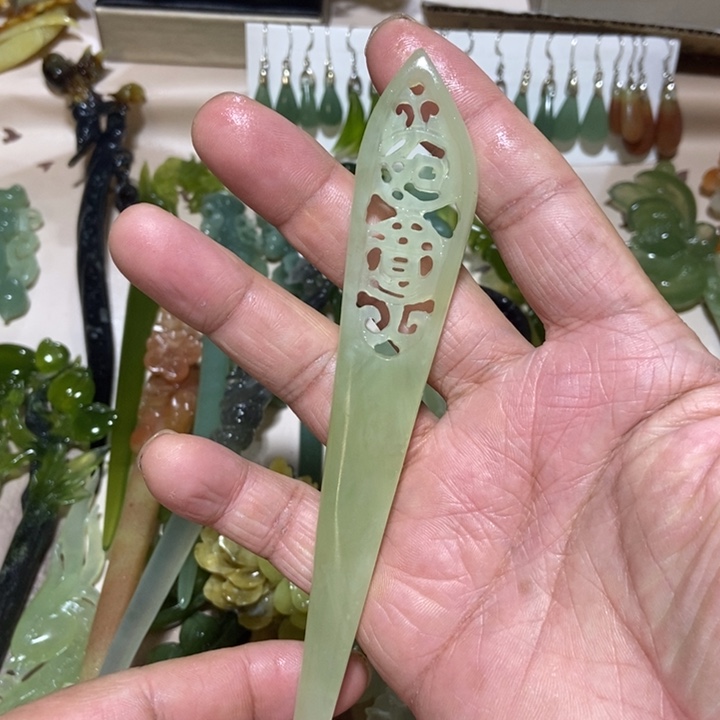 蛇纹石玉发簪未镶嵌