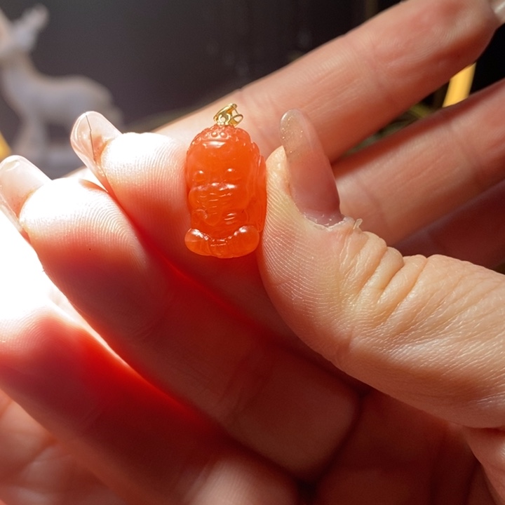 南红玛瑙颈饰18K金镶嵌