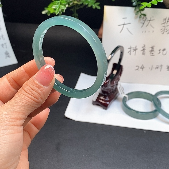 翡翠手镯未镶嵌53尺寸
