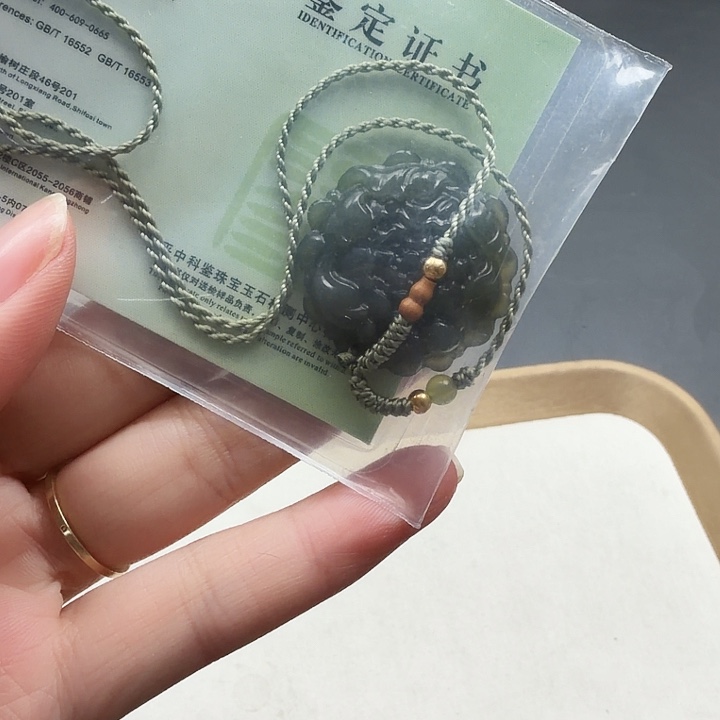 和田玉未镶嵌颈饰12