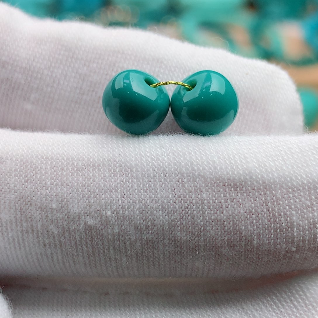 未镶嵌绿松石珠宝奇石