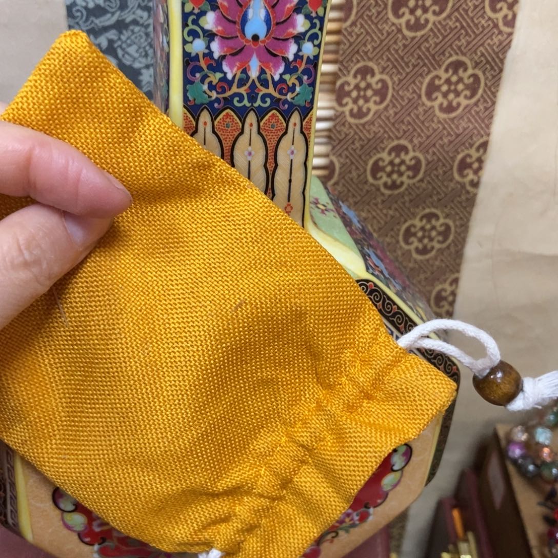 织绣哈哈哈哈哈哈