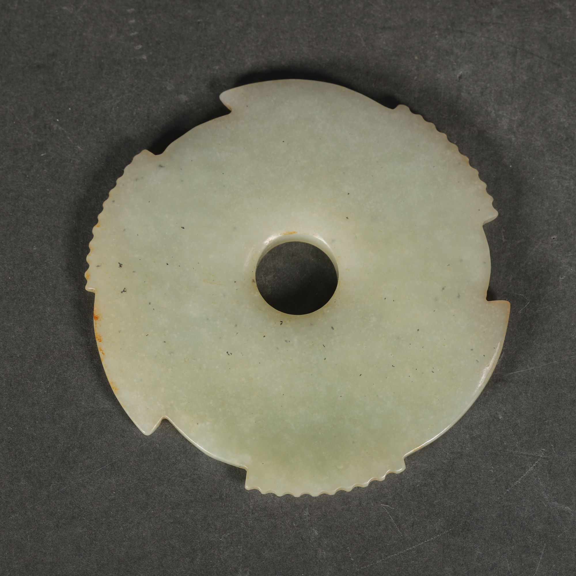 Lot24 清代和田玉璇玑