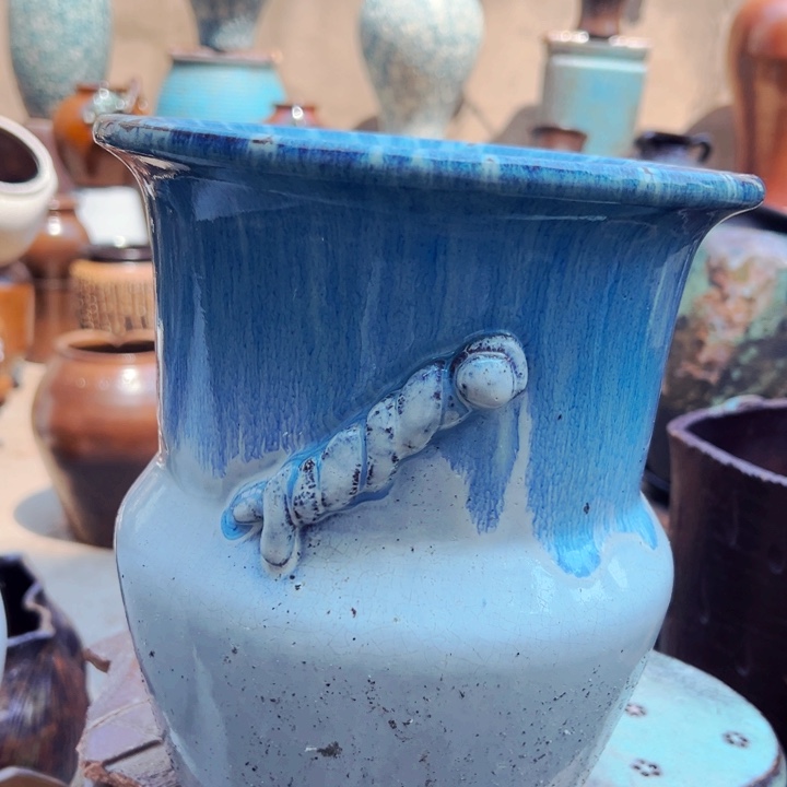 紫砂花盆高约22口约19瑕疵这个