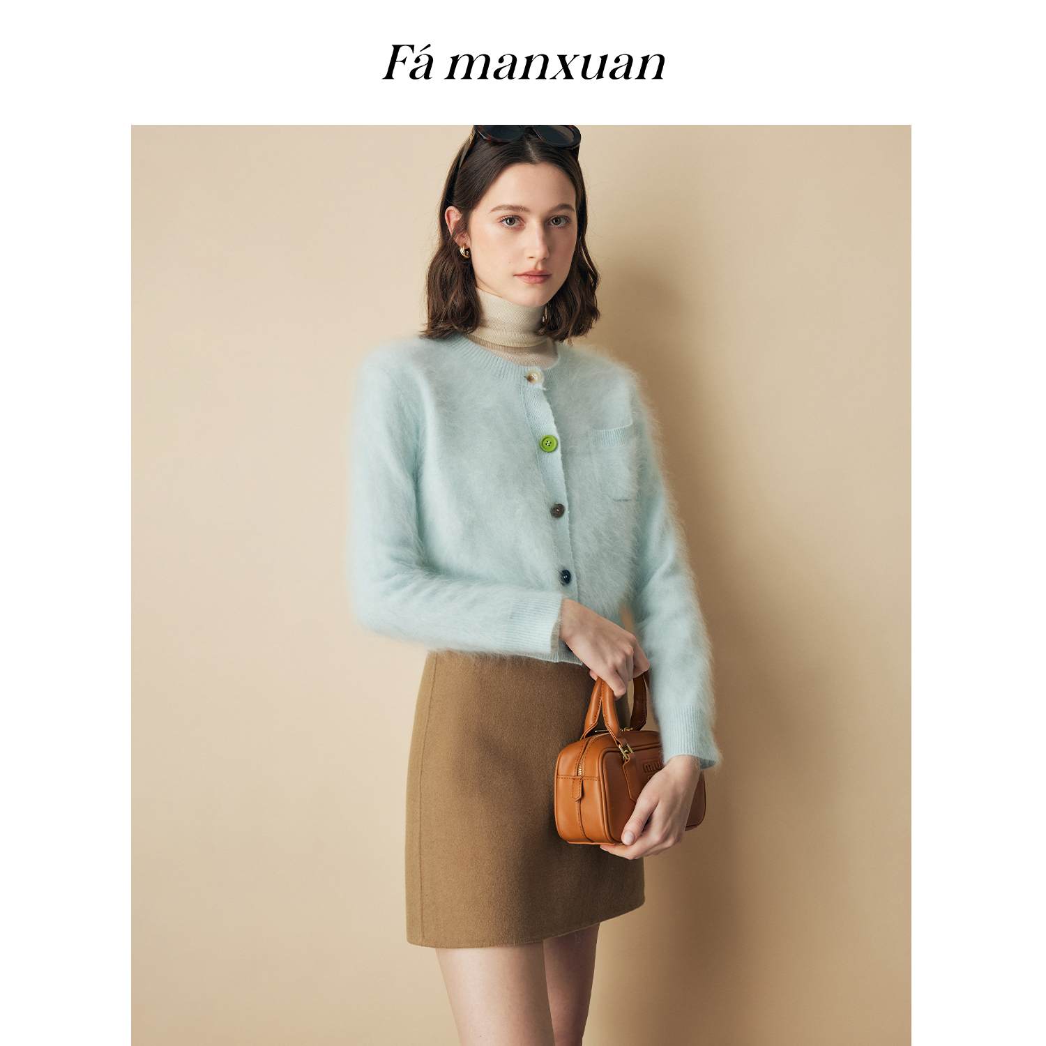 法曼萱趣味撞色纽扣羊毛羊绒针织开衫女2025冬新款拉毛设计感毛衣