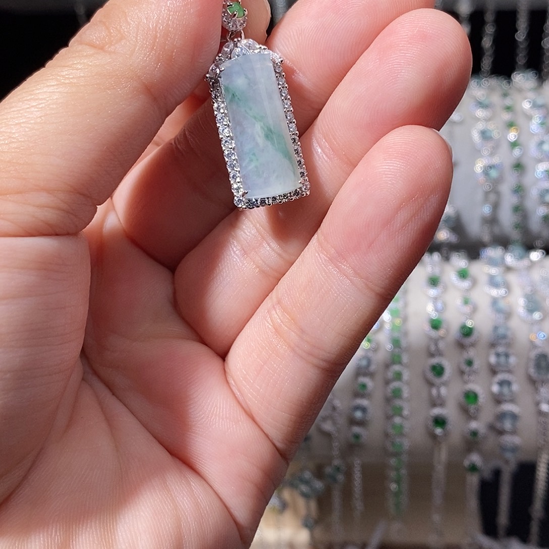 翡翠银S925镶嵌颈饰