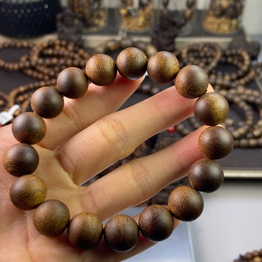 沉香手串春越南芽庄黄