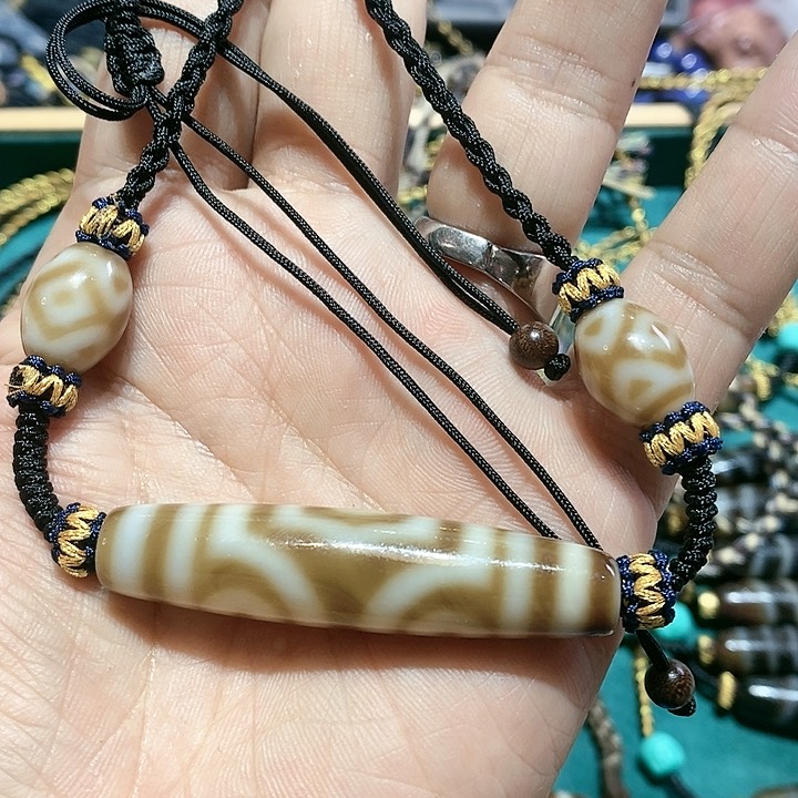 玛瑙/玉髓颈饰未镶嵌41h