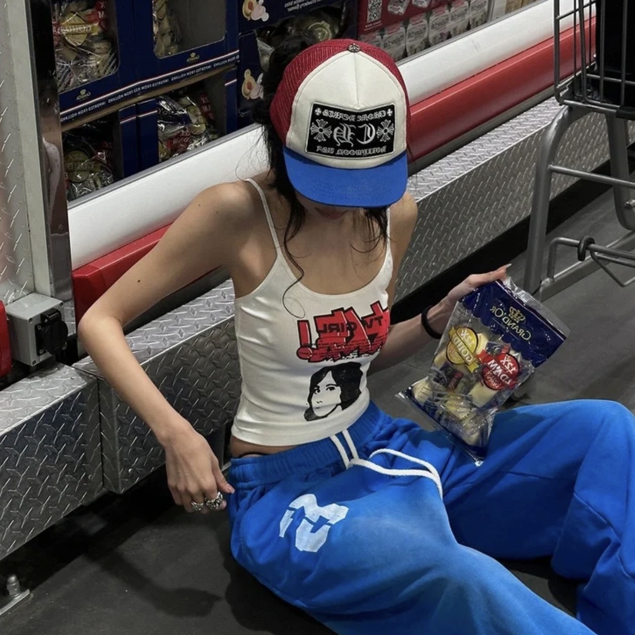 95新  只盒/CH克罗心拼色梵文十字架银饰鸭舌帽