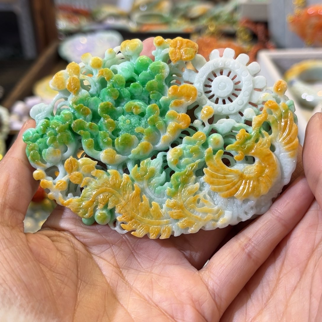 翡翠颈饰未镶嵌待编款