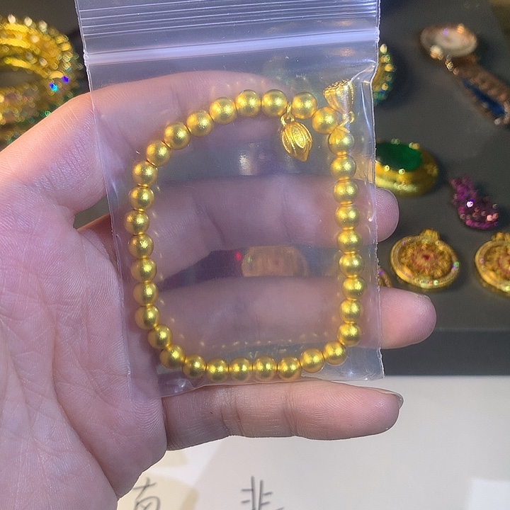 非金属99手链。       