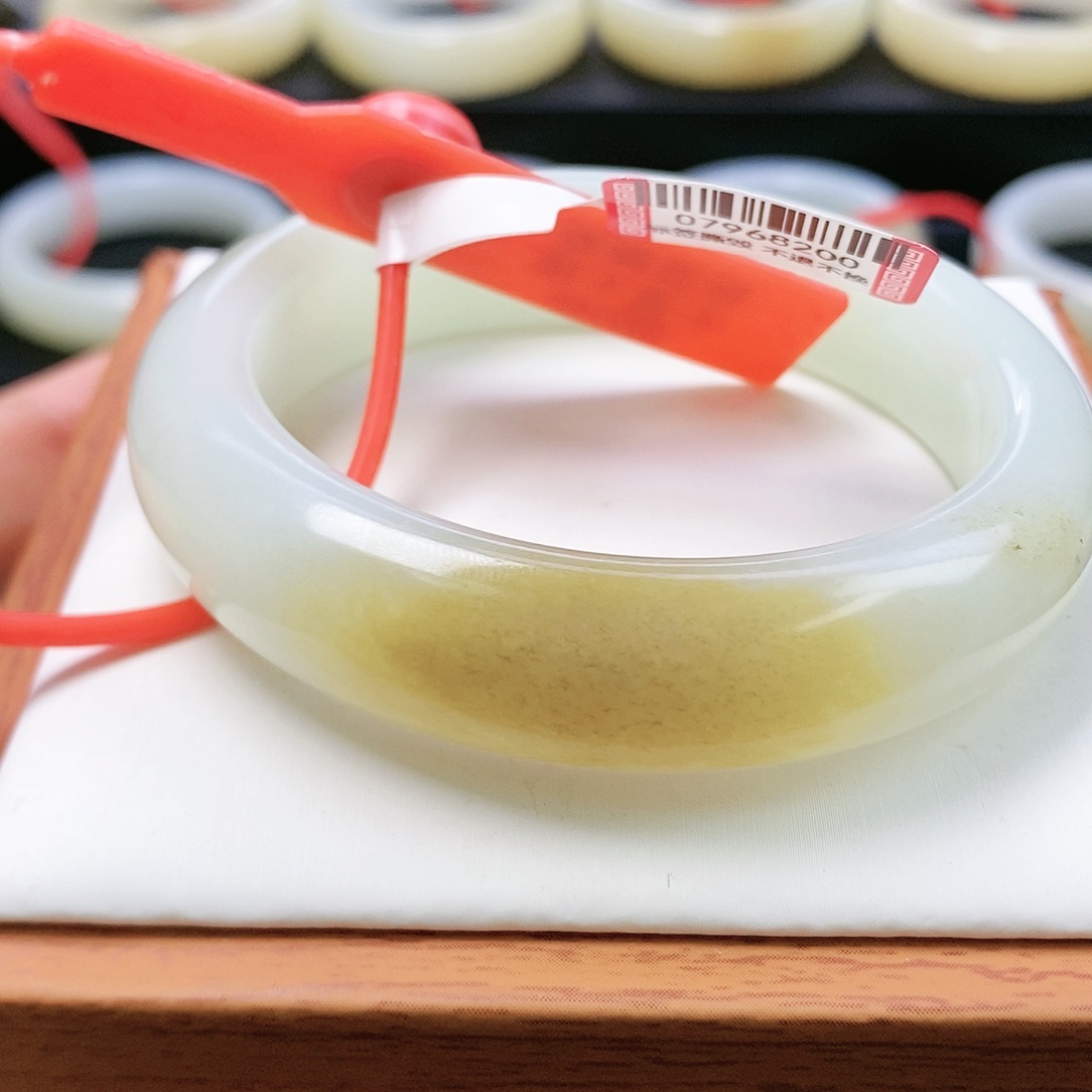 和田玉未镶嵌手镯54.9